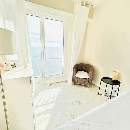 Sunset 11 - Fronte Mare Appartement